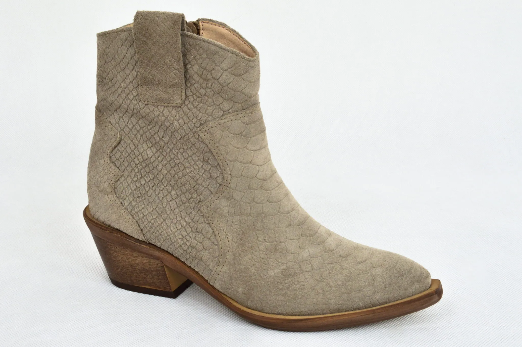 532 cappuccino welur kowbojki cappuccino